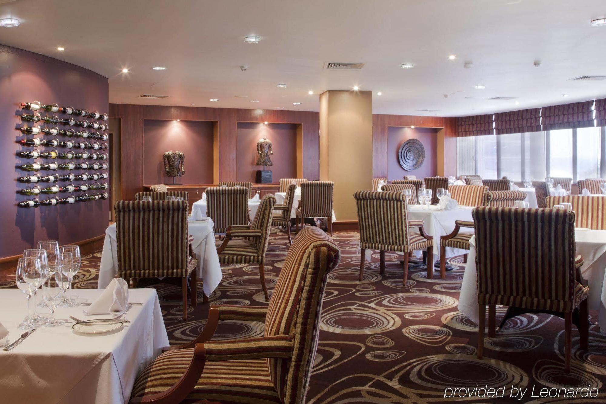 Crown Hotel Port Moresby Restaurace fotografie